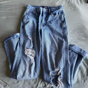 Hollister ultra high-rise mom jeans